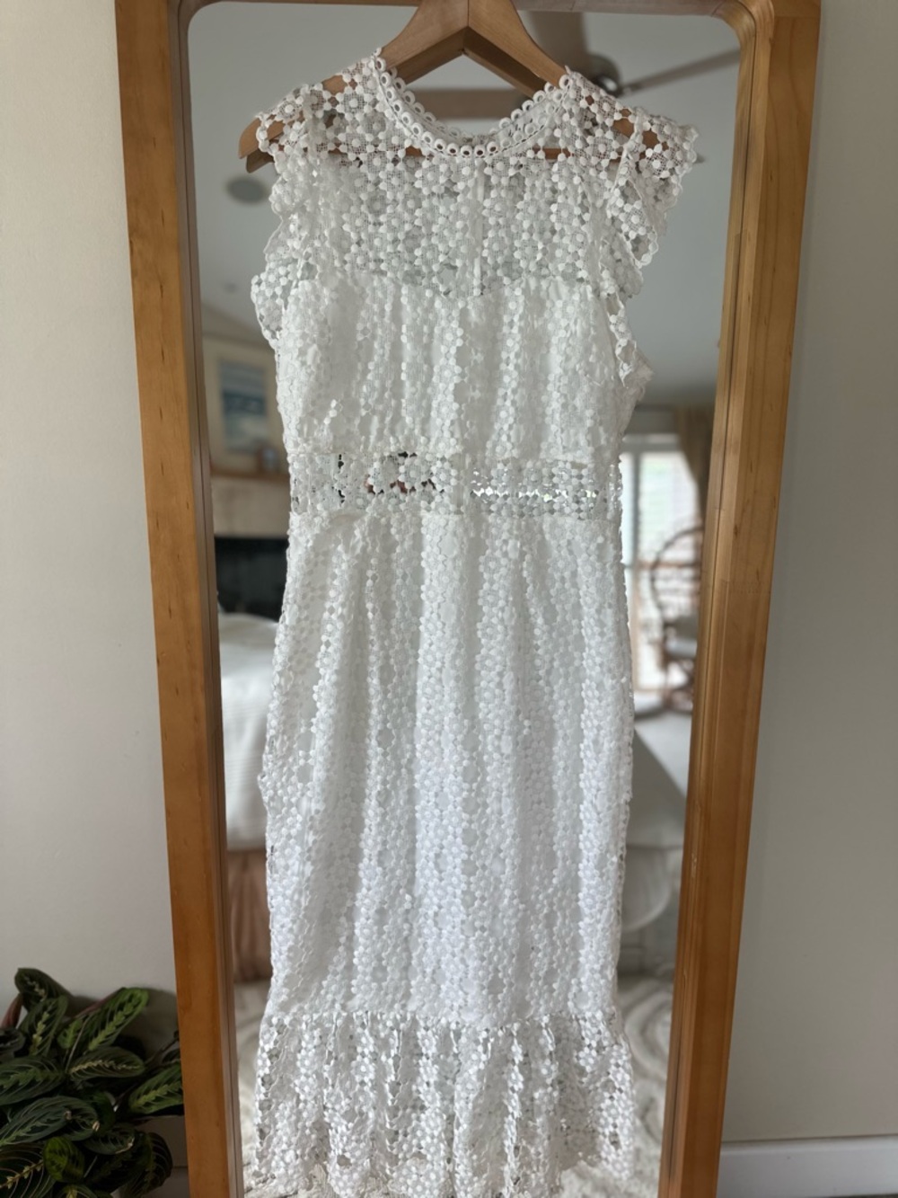 Petal & Pup White Lace Midi Dress - Picture 10 of 13